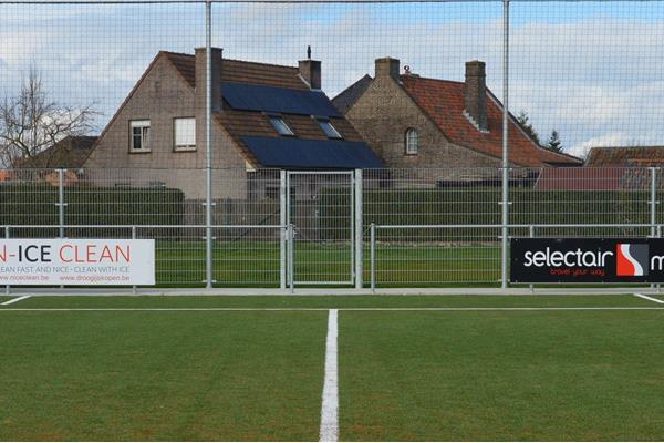 Aanleg kunstgras voetbalveld FC Kleit - Sportinfrabouw NV